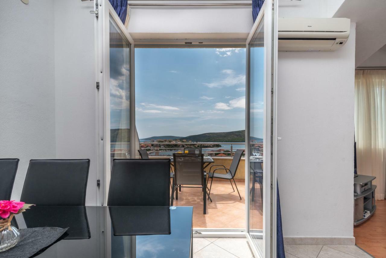 Apartments Villa Jelena Сегет Враница Екстериор снимка
